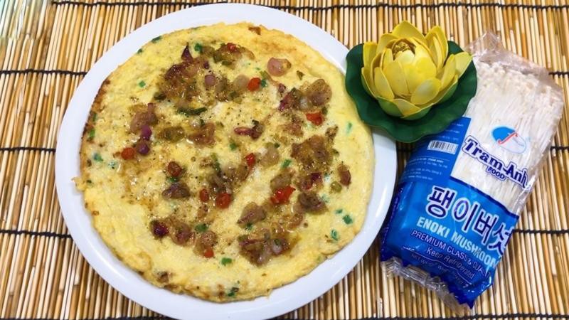 Trứng tráng với nấm bằm