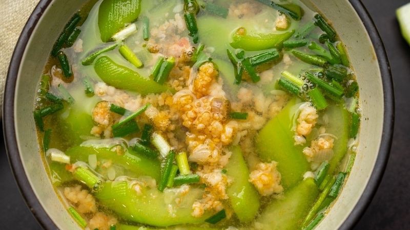 Canh mướp nấu tôm