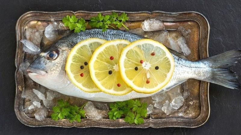 Sử dụng chanh và giấm