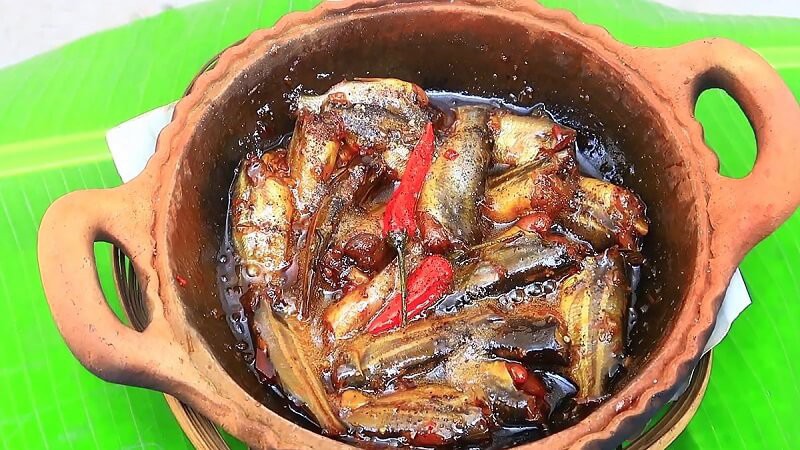 Cá chốt kho tiêu hay kho lá quế