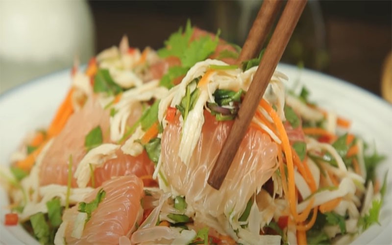 Gỏi bưởi thịt gà
