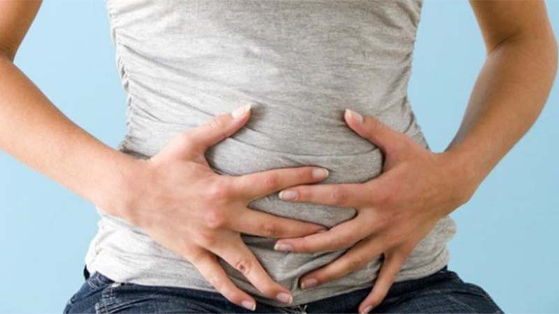 Để không bị chứng đầy bụng, khó tiêu mọi người nến tránh những thực phẩm chứa nhiều dầu mỡ