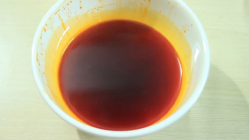 Làm dầu gấc cho bé tại nhà nguyên chất 100%