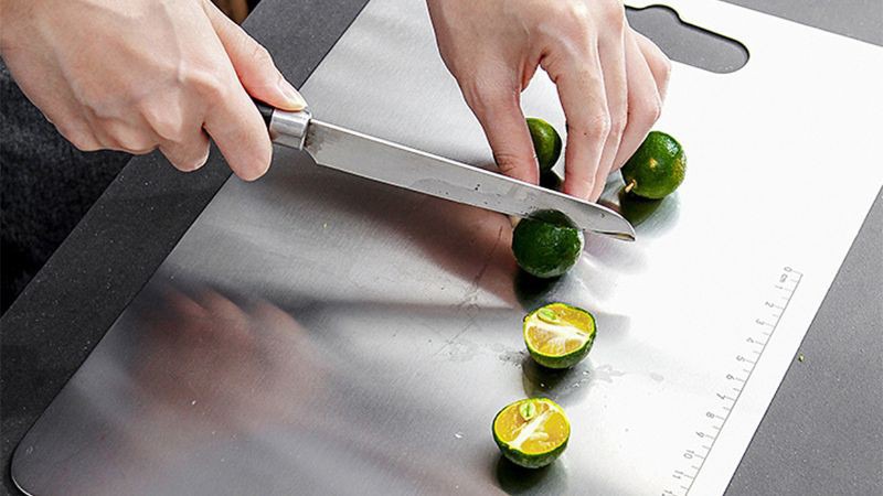 Đặc điểm thớt inox