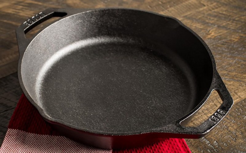 Nên tôi chảo khi mới mua chảo về